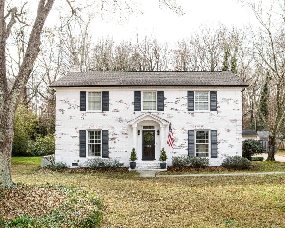 Create an Italian House with White Brick